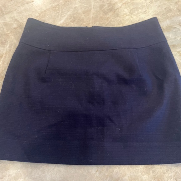 J. Crew Classic Mini Skirt in Textured Navy - Picture 1 of 3
